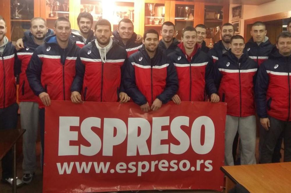 Igrači kluba koji je stvorio srpsku košarku učinili Espreso najponosnijom redakcijom u Srbiji! (FOTO)