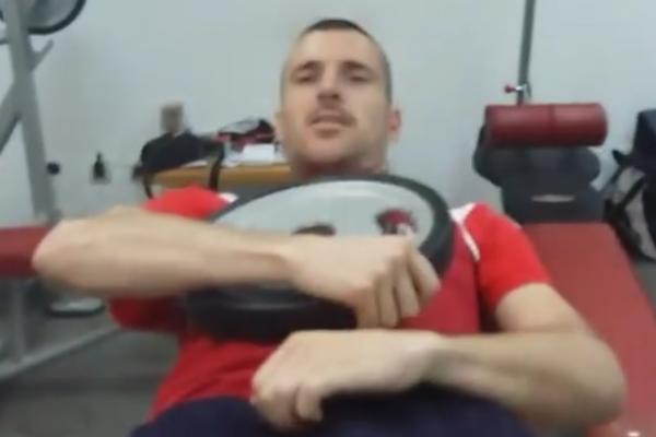 ZVEZDIN TERMINATOR! Aleksandar Luković je čovek od titanijuma! (VIDEO)