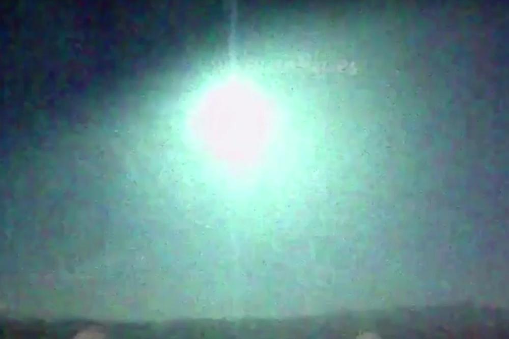 MISTERIIJA U ŠPANIJI! Vatrena lopta sevnula na nebu, ljudi ZAPANJENI! (VIDEO)