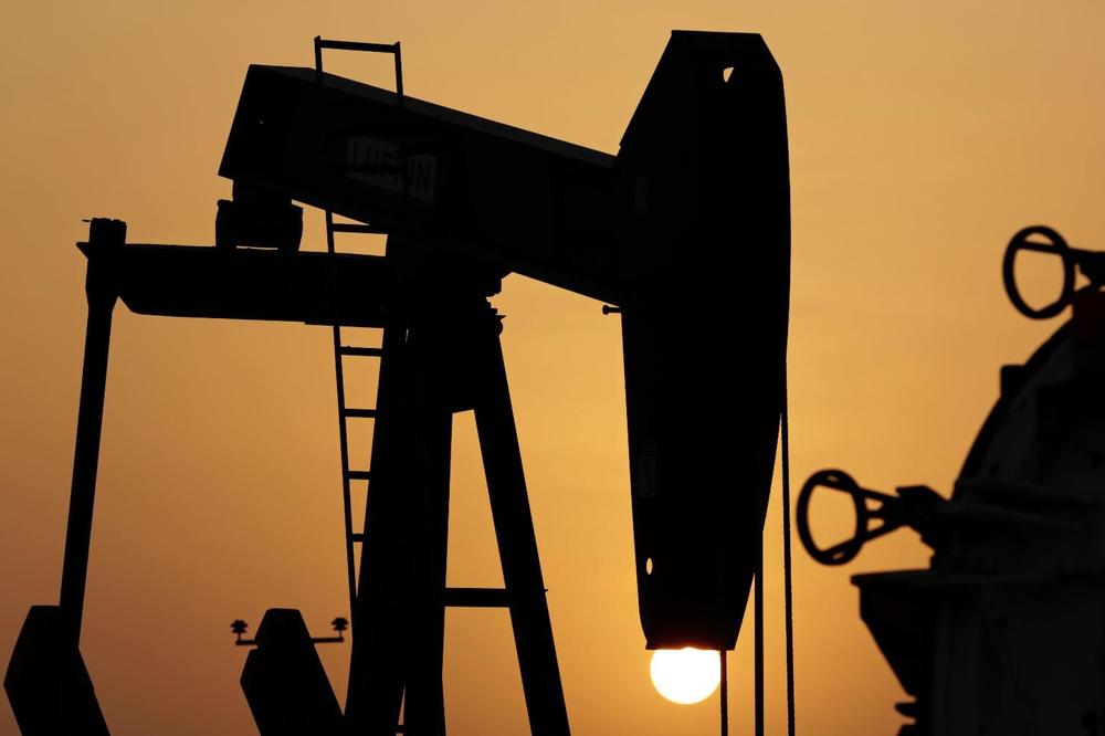 PRVE POSLEDICE TRAMPOVIH PRETNJI RUSIMA: Cene nafte vrtoglavo SKOČILE!