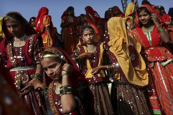 GINIS U INDIJI: 5 NEOBIČNIH REKORDA koje su Indijci oborili 2016. godine! (FOTO)