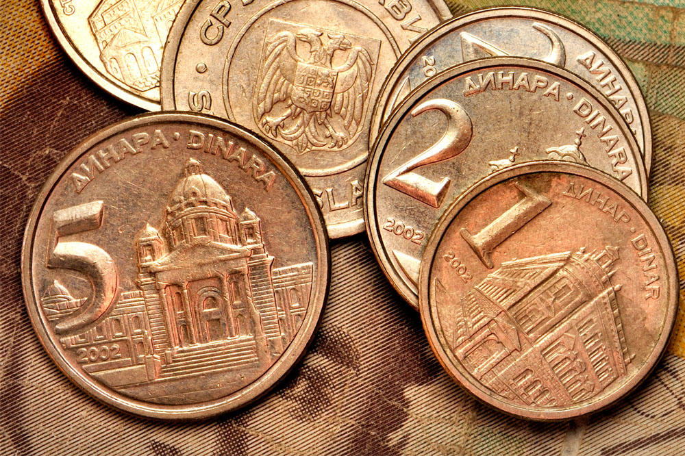 Država Srbija upravo je povećala minimalac za 9 dinara?! MA, KOGA BRE VI ZAFRKAVATE?