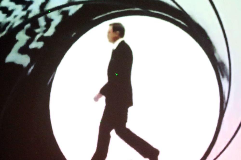 OVO JE ČOVEK KOJI JE SMESTIO SEKS AFERU TRAMPU: Sve o Kristoferu Stilu, agentu 007 iz stvarnog života!