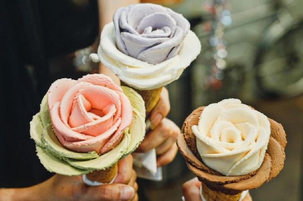 Sladoled ruže su hit u svetu, a ukusnije su od cveća! (FOTO)