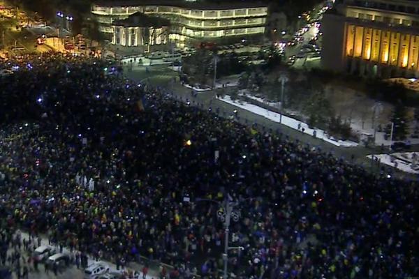 Rumunija opet na ulicama: Građani nezadovoljni, protesti se nastavljaju! (VIDEO)
