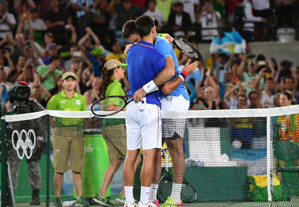 Novak Đoković i Huan Martin Del Potro na Olimpijskim igrama 2016. godine  