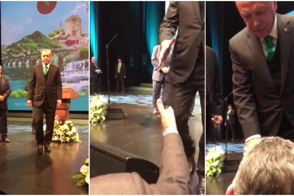 KAKVA ČAST! Erdogan je zastao, i kad je video POLITIČARA IZ SRBIJE, odmah mu je prišao i rukovao se s njim! (VIDEO)