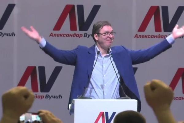 MITING SNS U KRAGUJEVCU Vučić se obratio biračima: Biću predsednik i onima koji kažu da sam gotov (VIDEO)