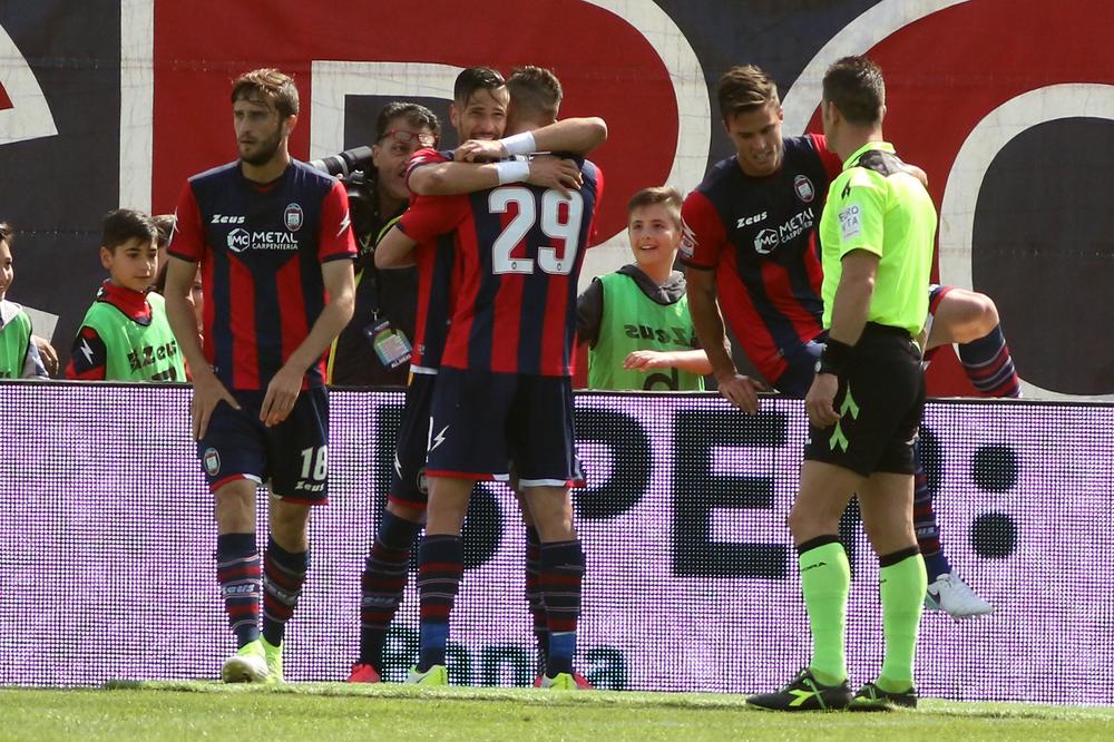 Neverovatan uspeh malenog Krotonea, Rade Krunić dao gol za Empoli, ali džabe! (VIDEO)