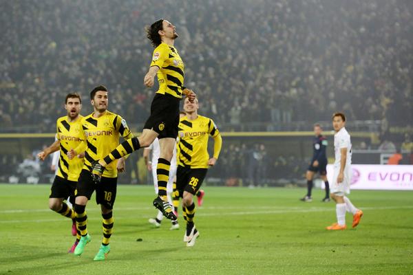 Subotić konačno bio starter za Dortmund, Gaćinović asistent, minimalac Bajerna! (VIDEO)