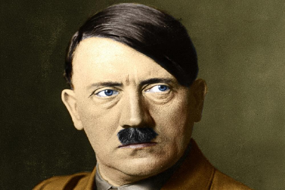 Hitlerov imenik prodat po NEVEROVATNOJ CENI!