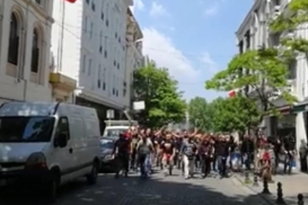 Ulicama Istanbula danas je odjekivalo "Ivković Marko, Ivković Marko"! (VIDEO)