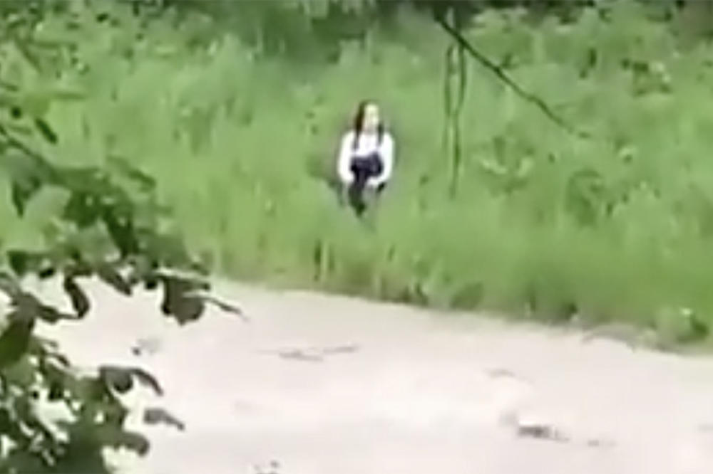 JOŠ JEDNA ŽRTVA "PLAVOG KITA": Devojčica pokušala da se ubije skokom u reku DA BI "ZAVRŠILA IGRICU"! (VIDEO)