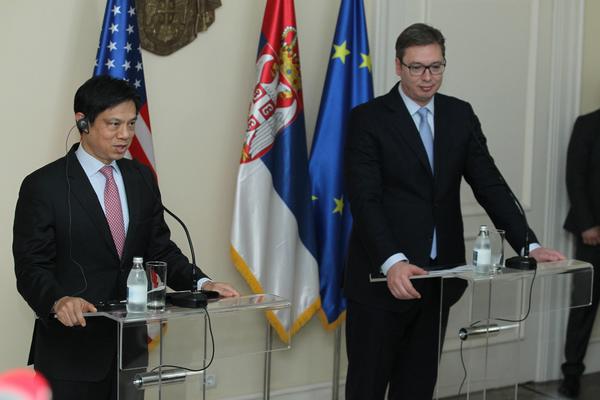 PET USLOVA KOJE SRBIJA MORA DA ISPUNI AKO ŽELI U EU: Ovo je američki diplomata zahtevao od Vučića!