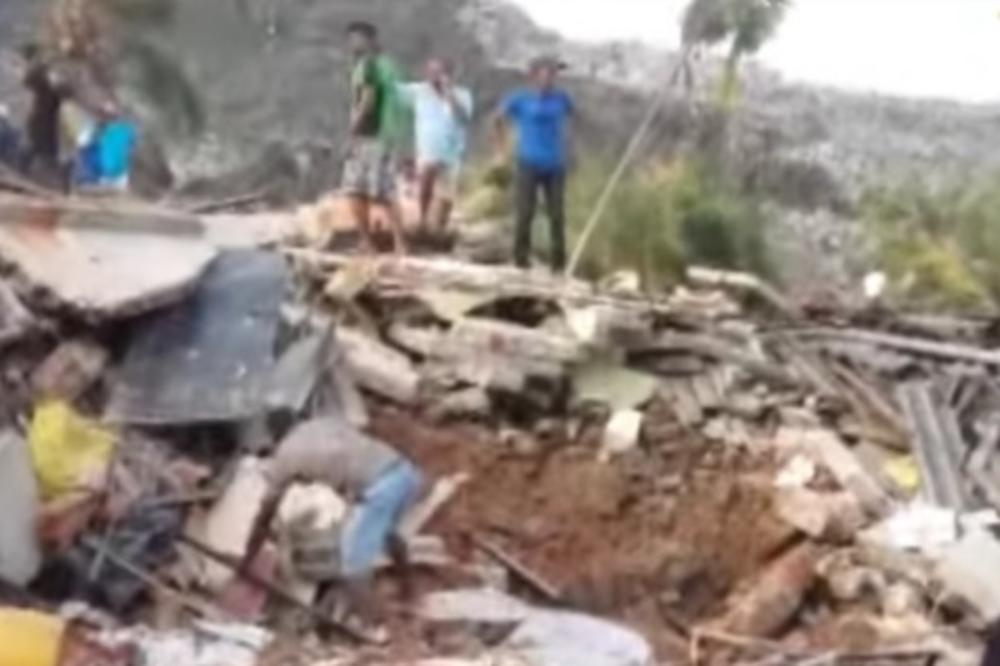 90 mrtvih u jezivim odronima: TRAGEDIJA u Šri Lanki poplave i klizišta uništavaju ostrvo! (VIDEO)