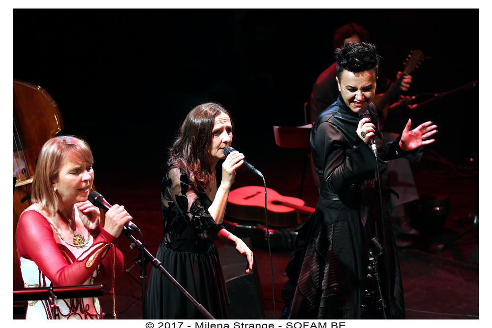 Bilja Krstić, Amira Medunjanin i Tamara Obrovac po prvi put zajedno nastupile u Parizu (FOTO)