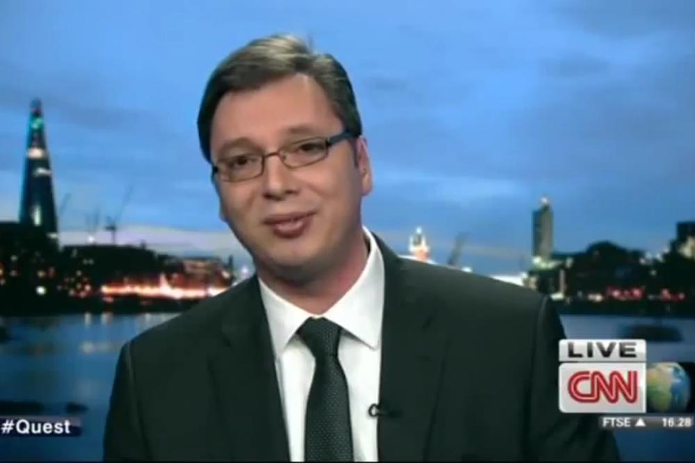 VRIŠTAO MU JE OD SMEHA CEO SVET! Voditeljka CNN ispalila Vučića! Prekrstila ga je, a on ni da pisne! (VIDEO)