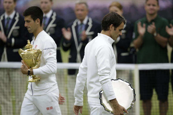 DA MU NE PRESEDNE: Federer se uželeo Đokovića!