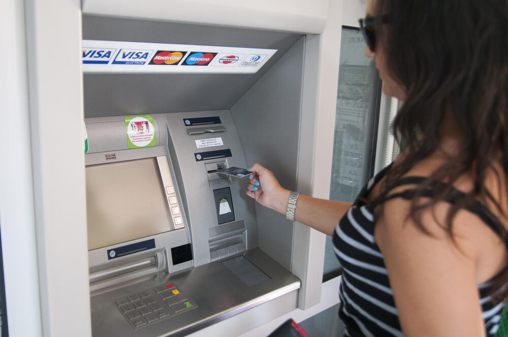 Podizanje novca sa bankomata
