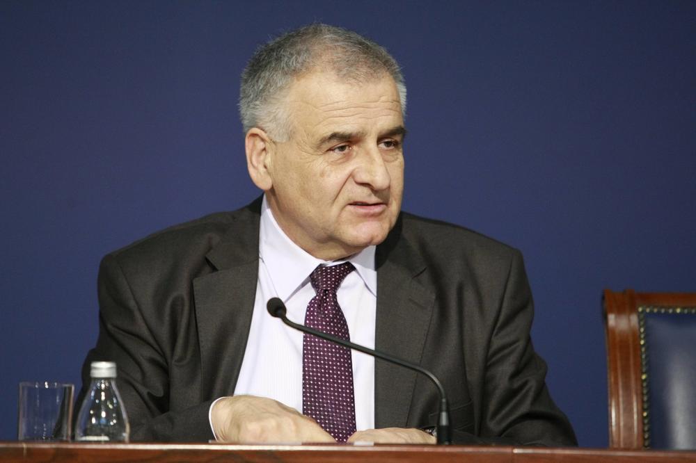Direktor RZS Srbije da objasni zašto je na početku 2020. smanjen broj zaposlenih