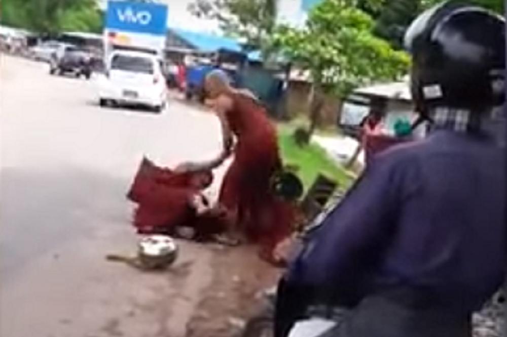 PEACE, BROTHER! Dva monaha se potukla, sevale pesnice na sve strane! (VIDEO)