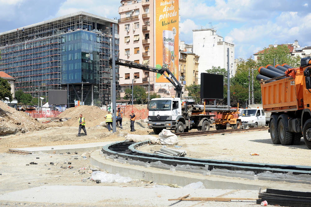 SINIŠA MALI OBEĆAO: Radovi na beogradskim ulicama gotovi ZA 15 DANA