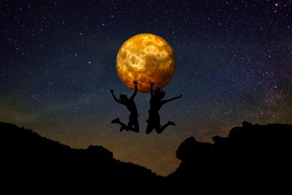 Noćas je pun Mesec! Ako želite da se obogatite, danas obavezno uradite ovo! (FOTO) (GIF)