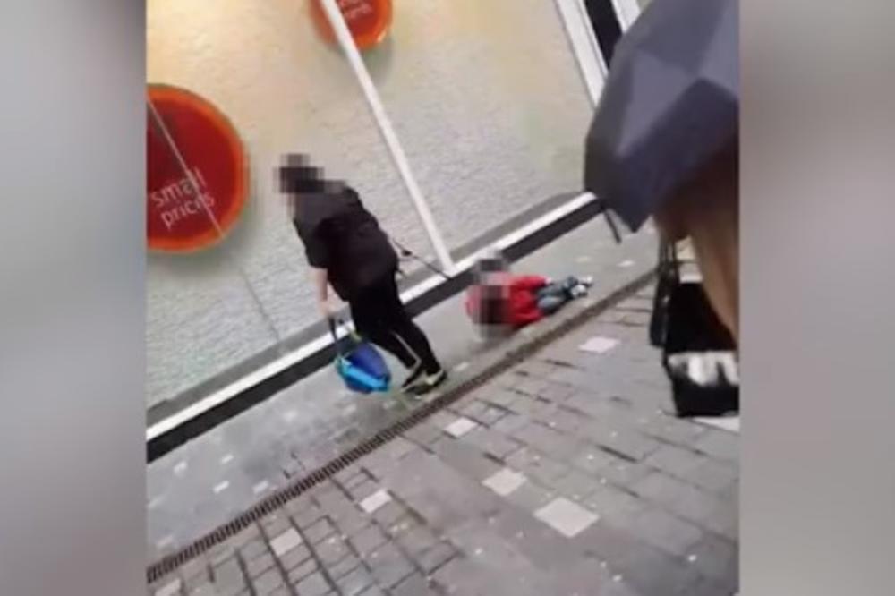 VUKLA GA JE KAO KERA! Majka monstrum zlostavljala dete nasred ulice dok su prolaznici nemo gledali! (VIDEO)