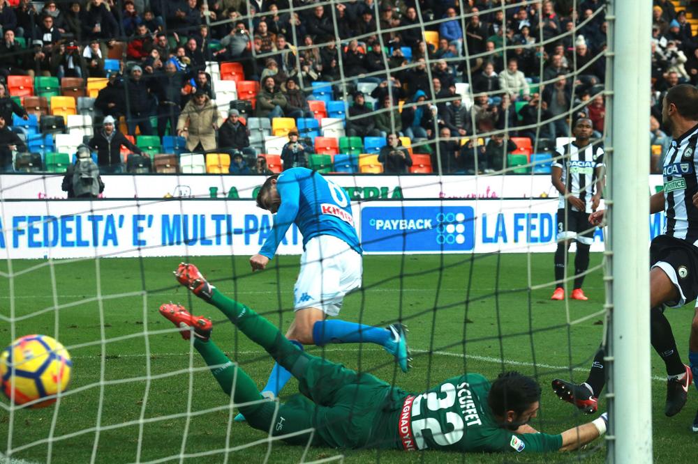 DAN REMIJA U ITALIJI! Napoli ne prepušta čelo Interu, VAR u 93. minutu oteo plen Laciju! Juve rutinski sa Krotoneom! (VIDEO)