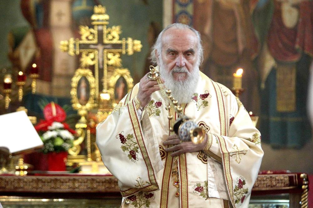 NEĆE NAM VREDETI DRŽAVA AKO KAO NAROD NESTANEMO: Srpski patrijarh Irinej uputio Božićnu poslanicu svim vernicima
