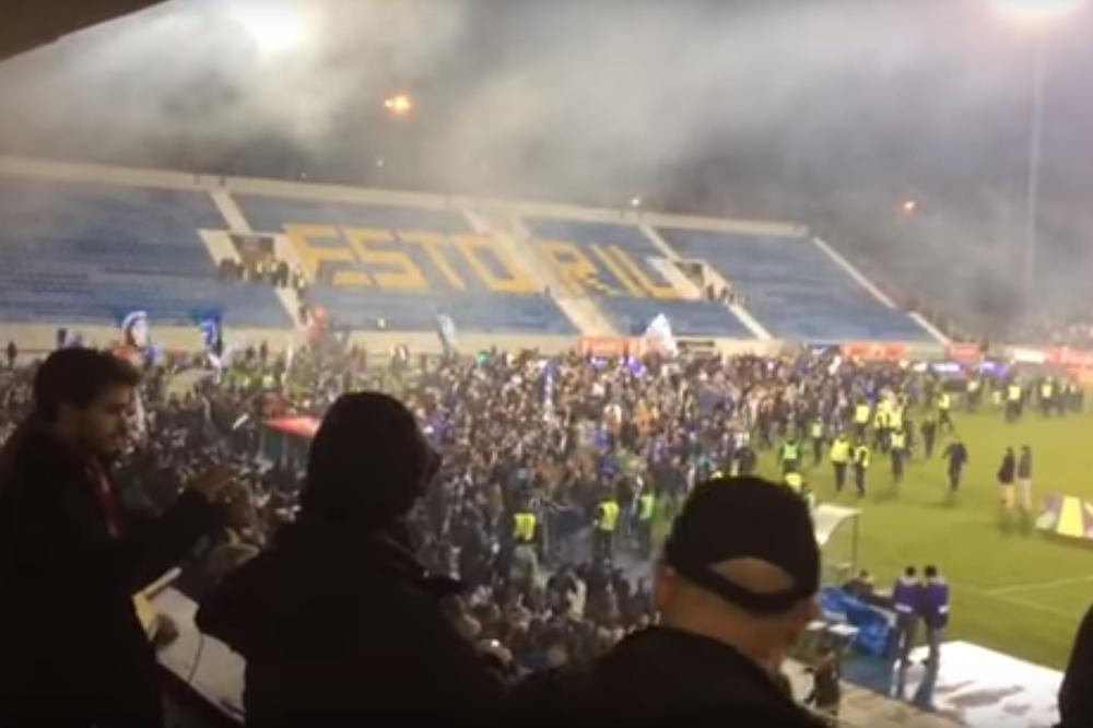 UMALO HEJSEL U PORTUGALU! Pukla tribina sa Portovim navijačima, nastao je haos! (VIDEO)