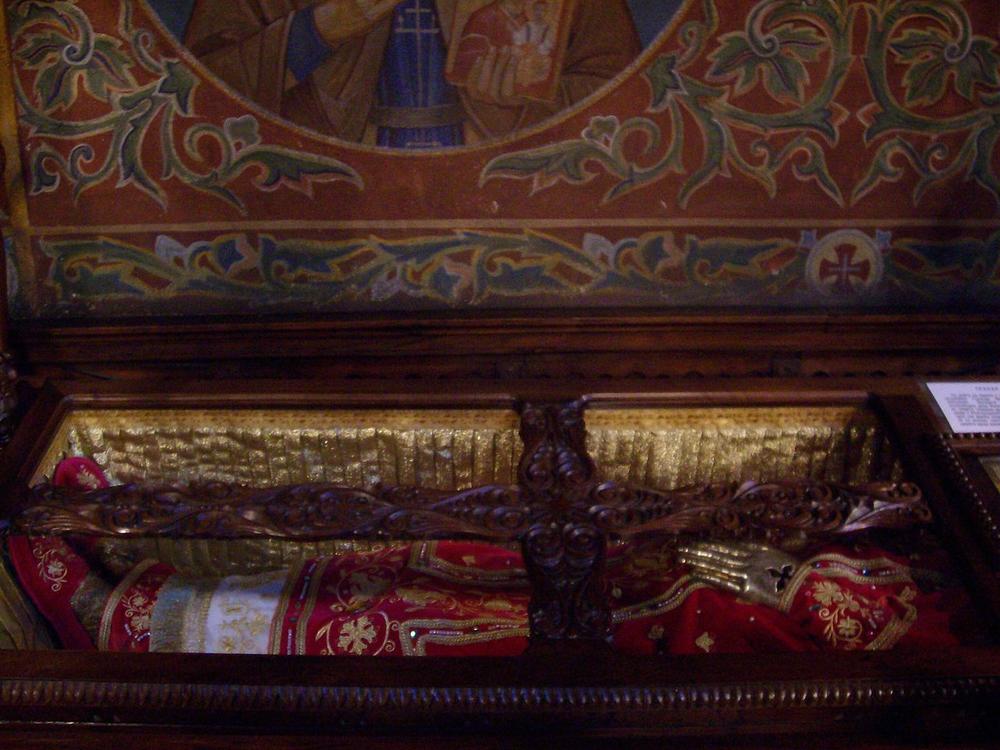 Kovčeg kralja Milutina u sofijskoj crkvi Svete Nedelje