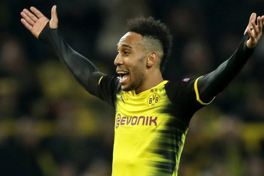ZVANIČNO VENGER VIŠE NEMA ZMIJU U DŽEPU: Najskuplji u istoriji Tobdžija već obukao dres Arsenala, Dortmund doveo zamenu! (FOTO)