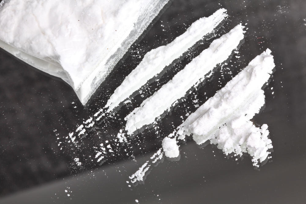 Procenjuje se da oko 20 miliona ljudi širom sveta koristi kokain, a ukupno tržište, po podacima iz 2009. godine, vredi oko 75 milijardi dolara  