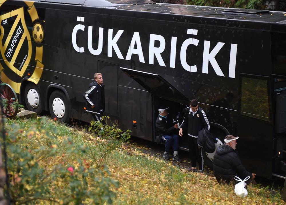 FK Čukarički - autobus  