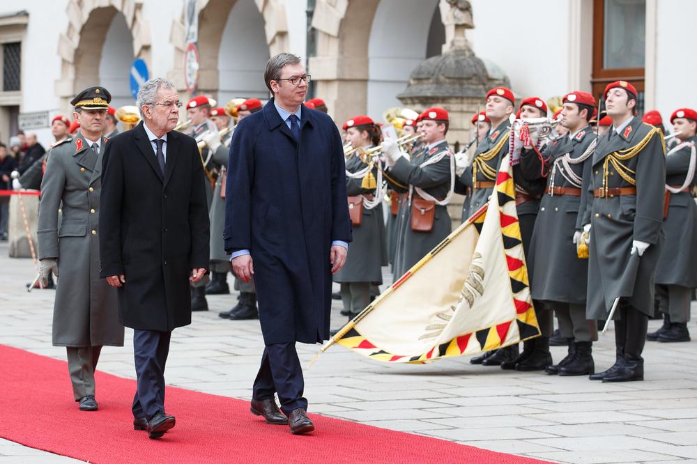 Vučić u Austriji dočekan uz najviše državne počasti (FOTO)