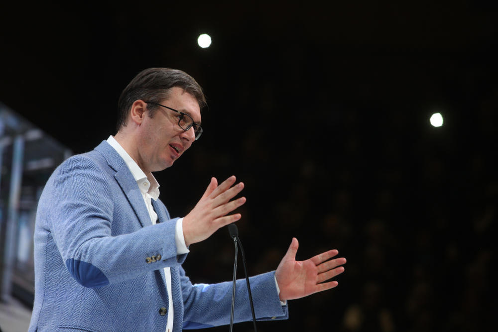 Aleksandar Vučić je rekao da će se Nacionalni stadion graditi na Novom Beogradu