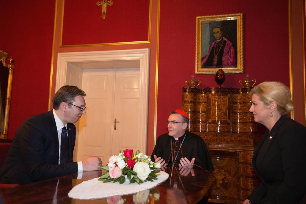 Vučić na prijemu kod kardinala Bozanića sedeo ispod portreta ALOJZIJA STEPINCA! (FOTO)