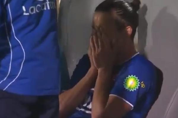 NISU USPELI DA GA SMIRE: Crnogorski reprezentativac plakao kao kiša zbog Astorija! (VIDEO)