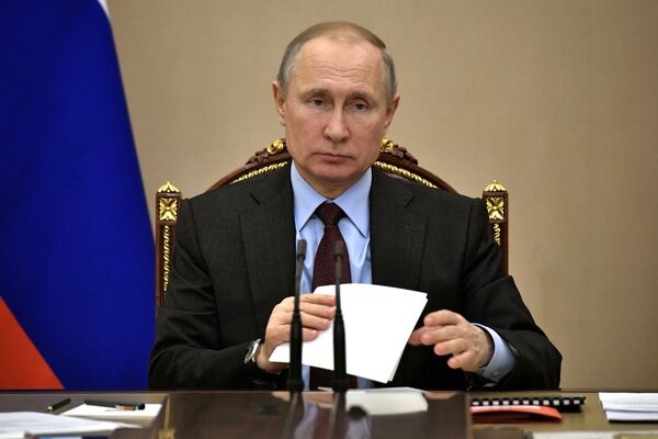 PUTIN PRAVI SVOJ INTERNET I UKIDA GAS UKRAJINI: Nove odluke ruskog predsednika šokirale svet!