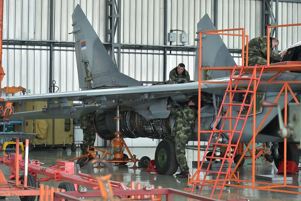 Vojska Srbije jača za šest aviona 'lasta