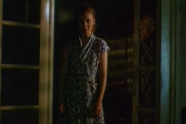 ČITAVA NACIJA JE U NEVERICI GLEDALA NJENE VRELE SCENE! Ova glumica je zbog golotinje digla Jugoslaviju na noge! (VIDEO)