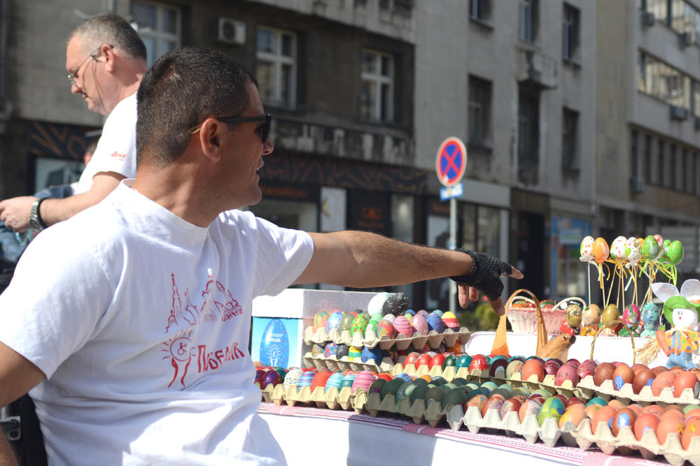 Humanitarna prodaja uskršnjih jaja na Trgu Nikole Pašića  
