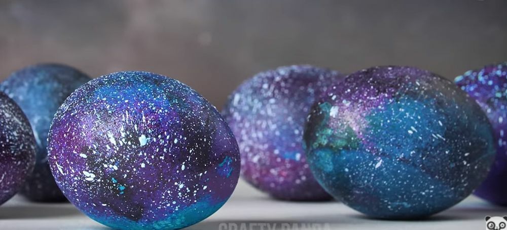 Farbanje jaja pomoću boja za hranu  