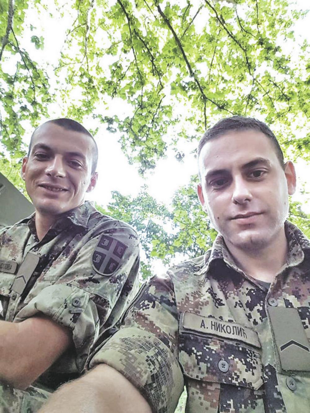 Vojnici Aleksandar N. (26) i Zoran S. (26) uhapšeni su krajem marta sa kokainom velike čistoće 