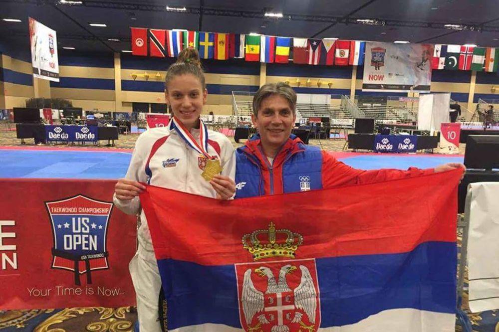 NOVI KOLOSALAN USPEH! Srpkinja je prvak sveta u tekvondou! (FOTO) (VIDEO)