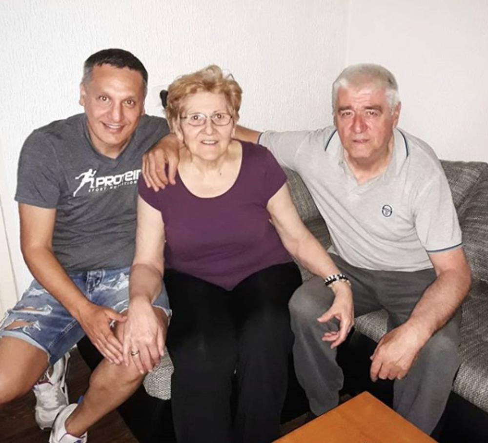Gagi je nedavno posetio prijatelja i priju, Draginju i Dušana  