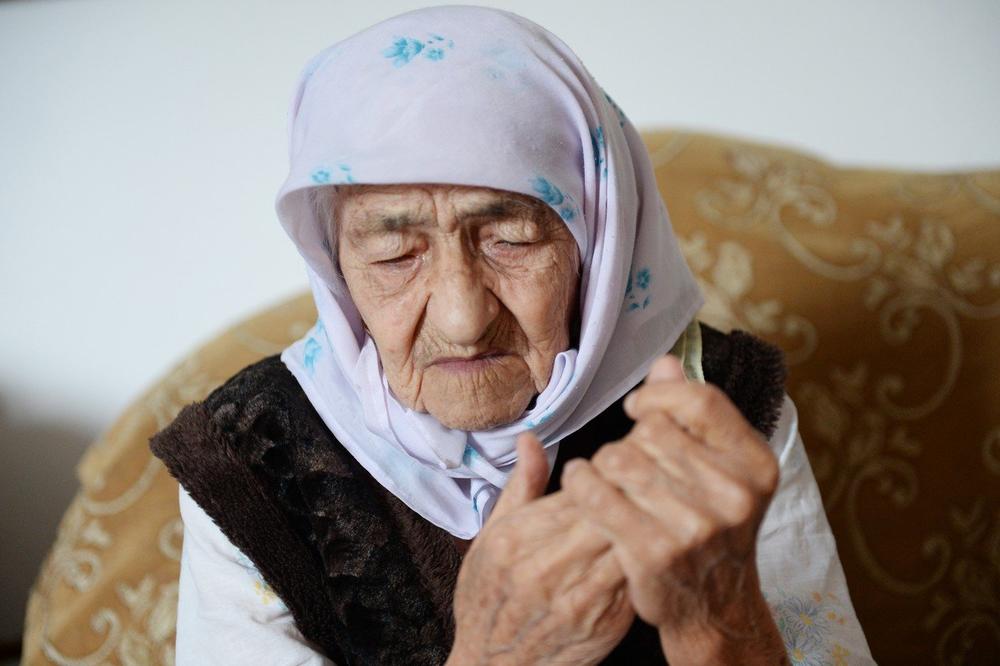 U SVOM ŽIVOTU, DUGOM 129 GODINA, NISAM IMALA NIJEDAN SREĆAN DAN! Ova starica iz Čečenije preživela je revoluciju, naciste, progon...