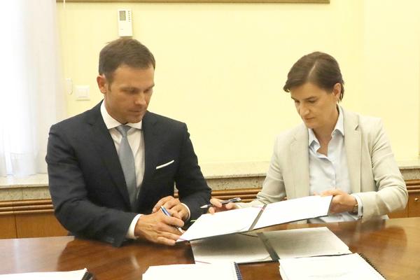 Ana Brnabić zvanično predala Siniši Malom dužnost ministra finansija!