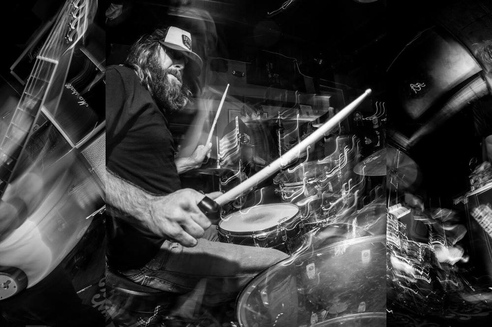 Psihodelični stoner metal bend Sasquatch premijerno u Beogradu! (VIDEO)